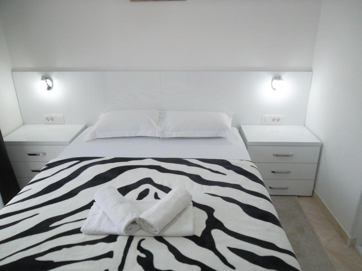 Guest House 4M Petrovac 외부 사진
