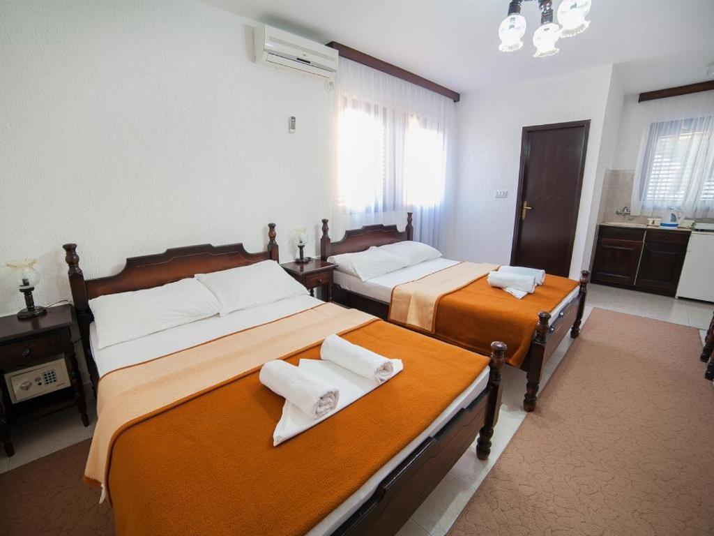 Guest House 4M Petrovac 객실 사진