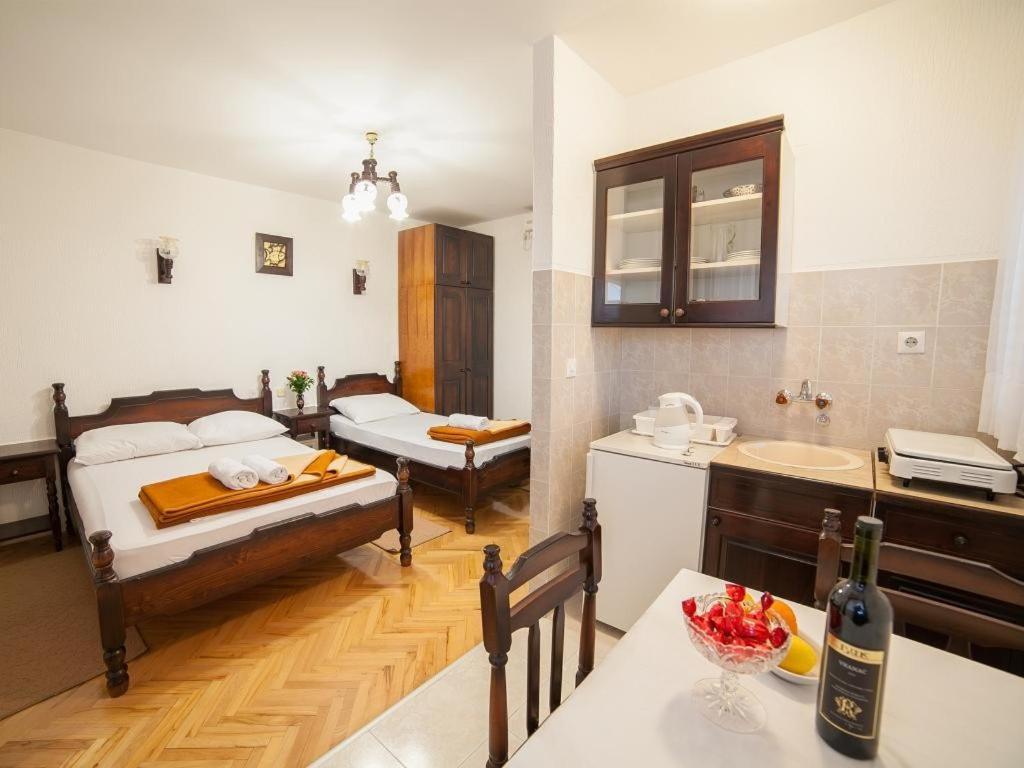 Guest House 4M Petrovac 객실 사진