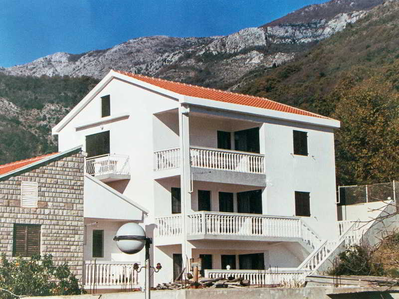 Guest House 4M Petrovac 외부 사진