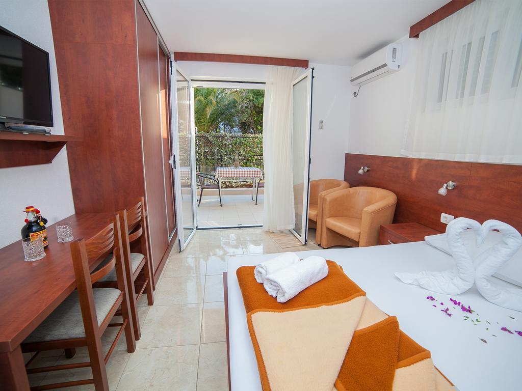 Guest House 4M Petrovac 객실 사진