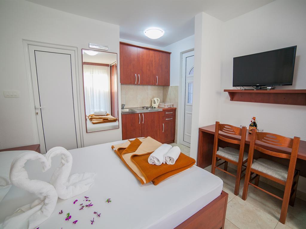 Guest House 4M Petrovac 객실 사진