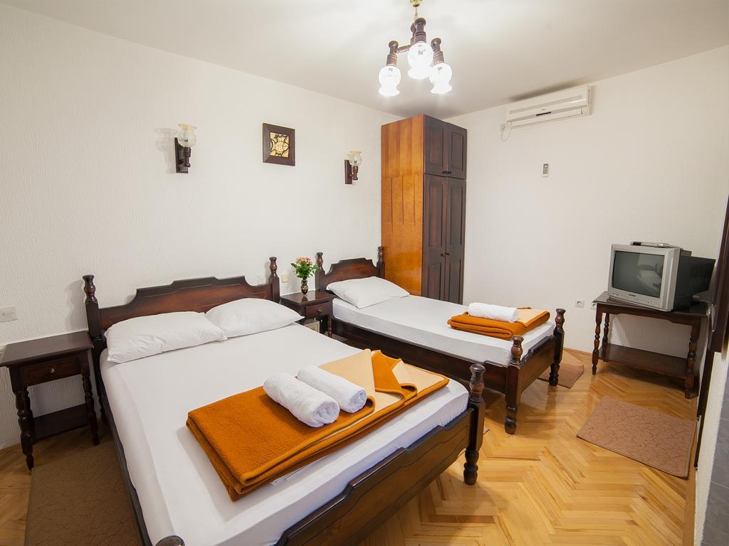 Guest House 4M Petrovac 객실 사진